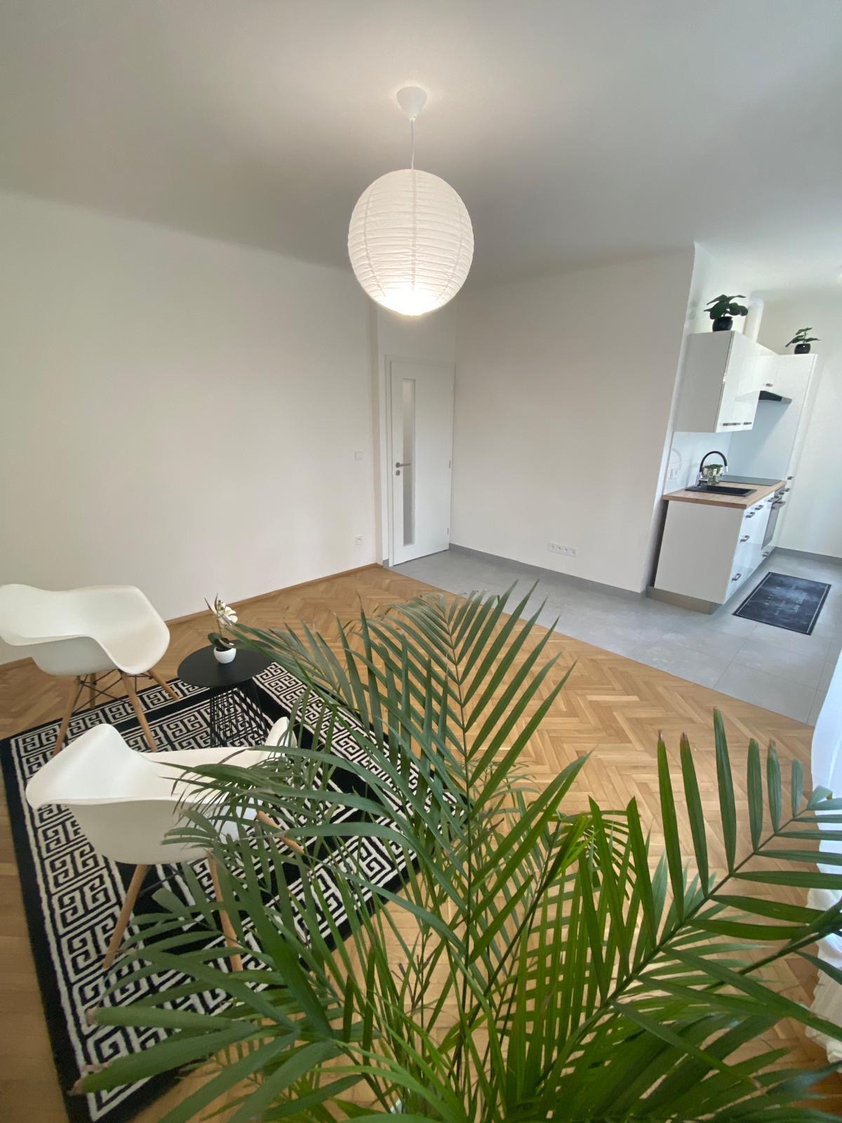 Elegantní byt po rekonstrukci 3+kk, OV, 74 m2, Praha 10 – Vršovice, ul. Bělocerkevská