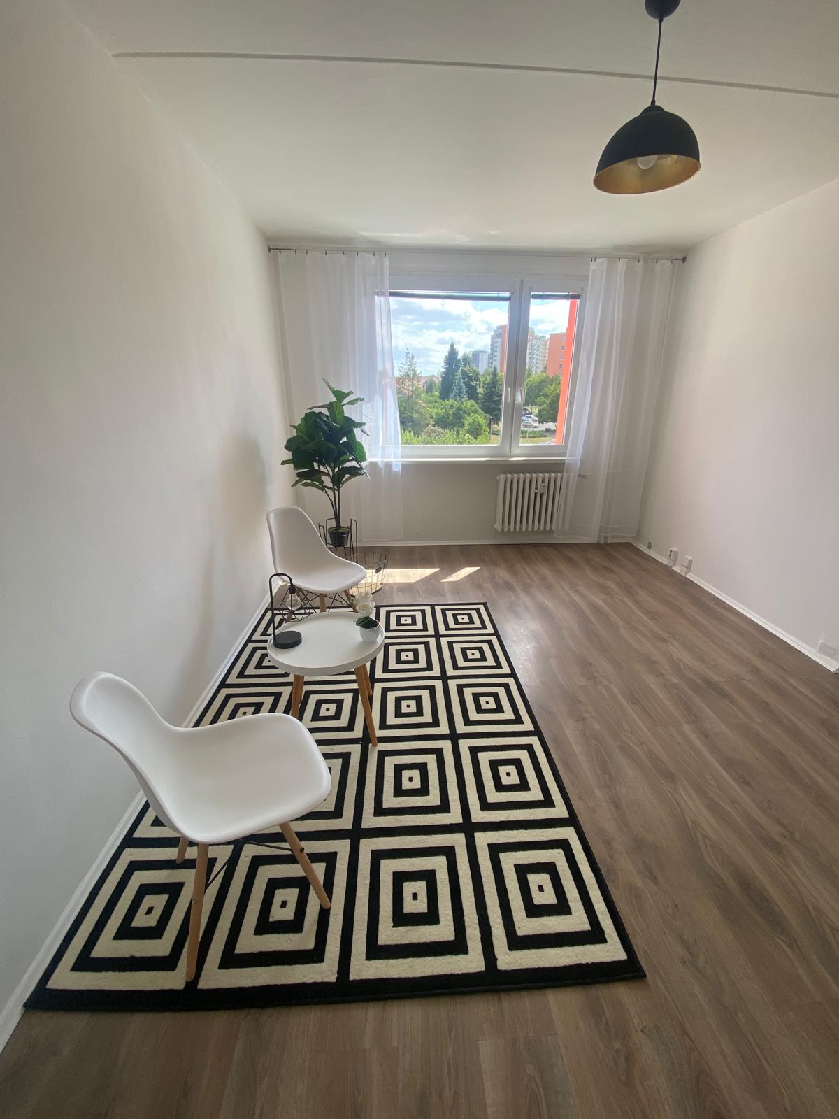 Pěkný byt 2+kk, 40,9 m2, OV, po rekonstrukci, Praha 4 – Kamýk